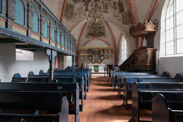Ausstellung des Fotoclubs: Die alten Kirchen im Ammerland  