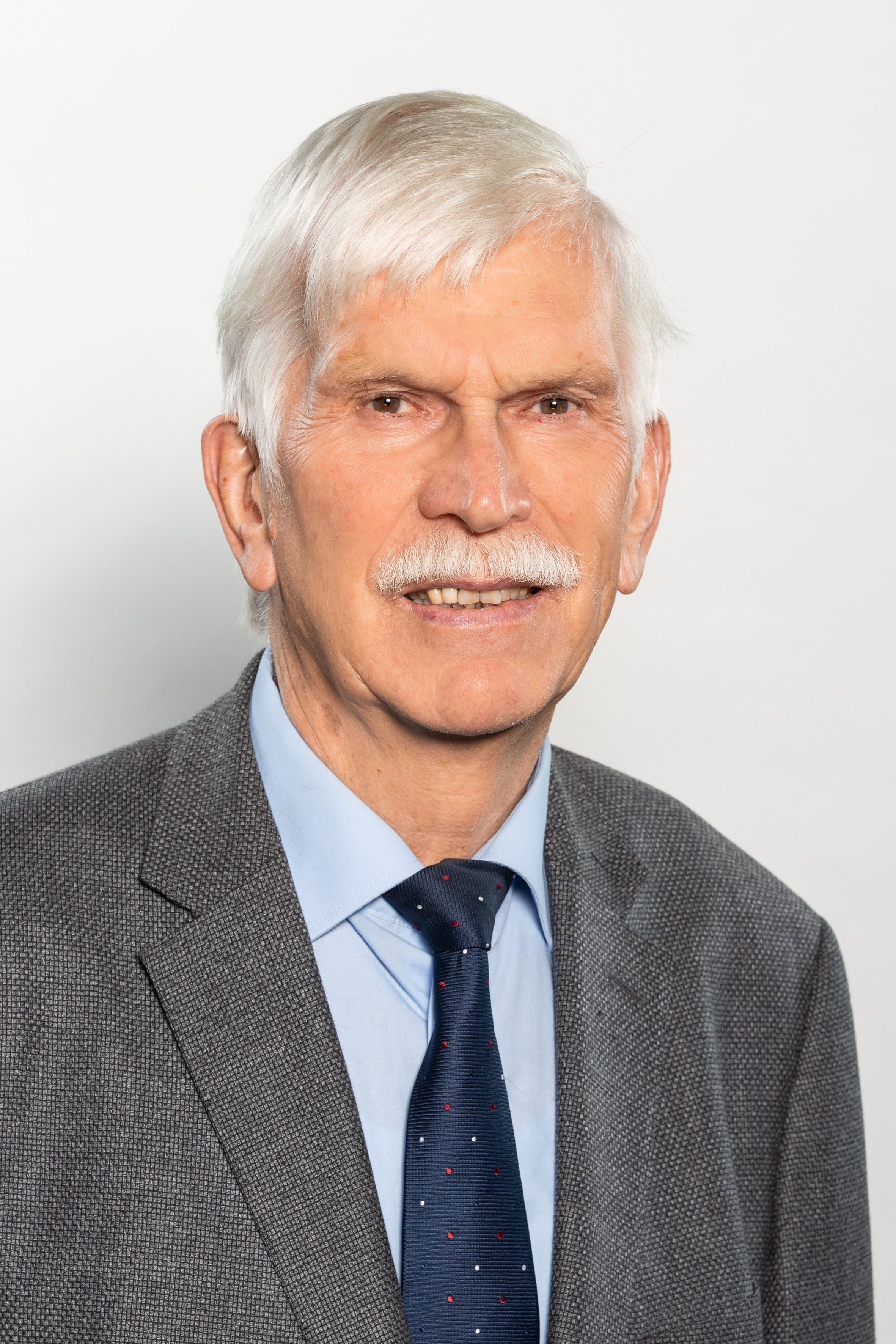 Dr. Hans Fittje (SPD)