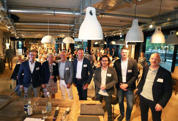 Ammerl�nder Wirtschaftsrunde zu Gast in Rastede