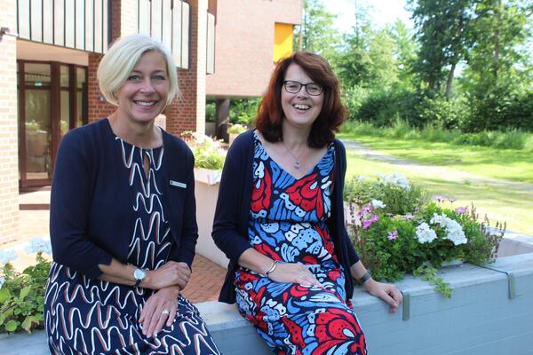Landr�tin Karin Harms und Doris L�ers