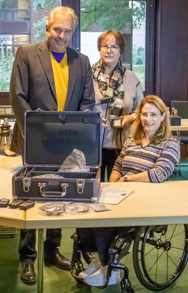 Mobile Induktionsschleife im Behindertenbeirat