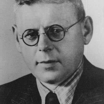 Dr. Hans Winters (1948-1949)