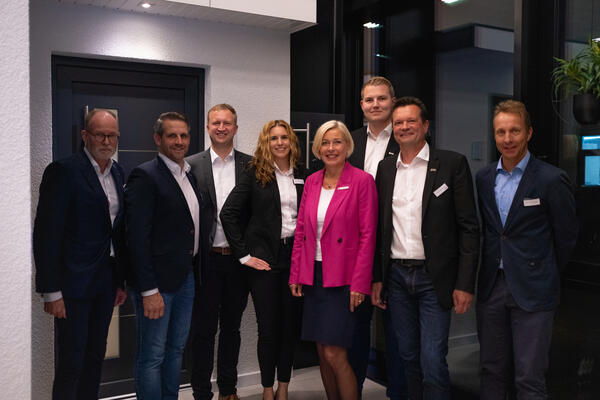 Ammerl�nder Wirtschaftsrunde zu Gast bei traba in Westerstede
