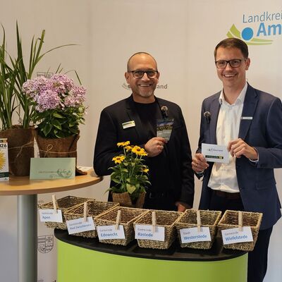 Auslosung der Gewinnerinnen und Gewinner des Vorgartenwettbewerbs