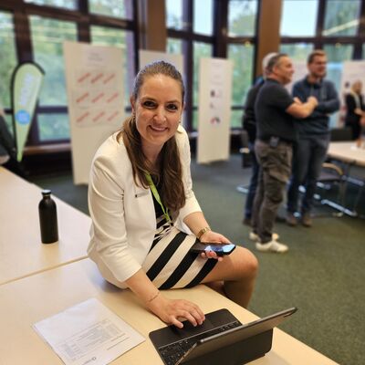 Bild vergr&ouml;&szlig;ern: Kreiswahlleiterin Dagmar Flohr am Wahlabend